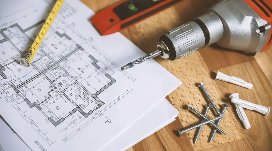 Plans et outils en préparation à une subvention de rénovation au Québec